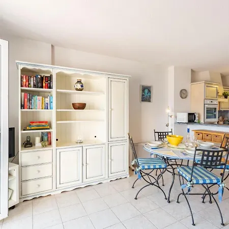 Les Maisons Du Golf-1 By Interhome